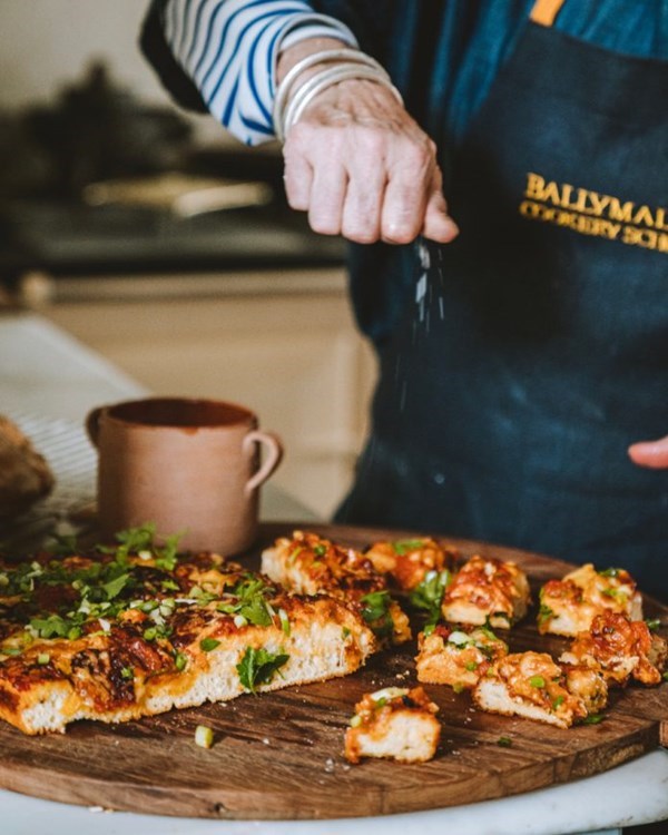 Soda bread pizza