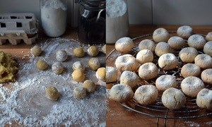 Soft almond biscuits (Pasticcini di mandorle)