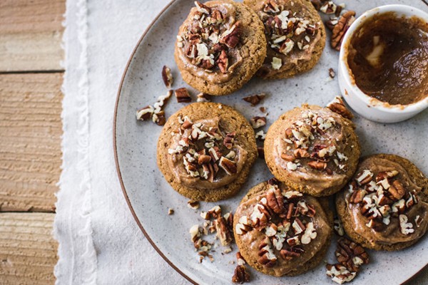 Soft batch pumpkin spice cookies