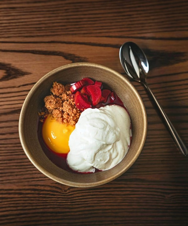 Soft meringue with hibiscus-poached rhubarb, crumble & lemon curd [Casey McDonald]