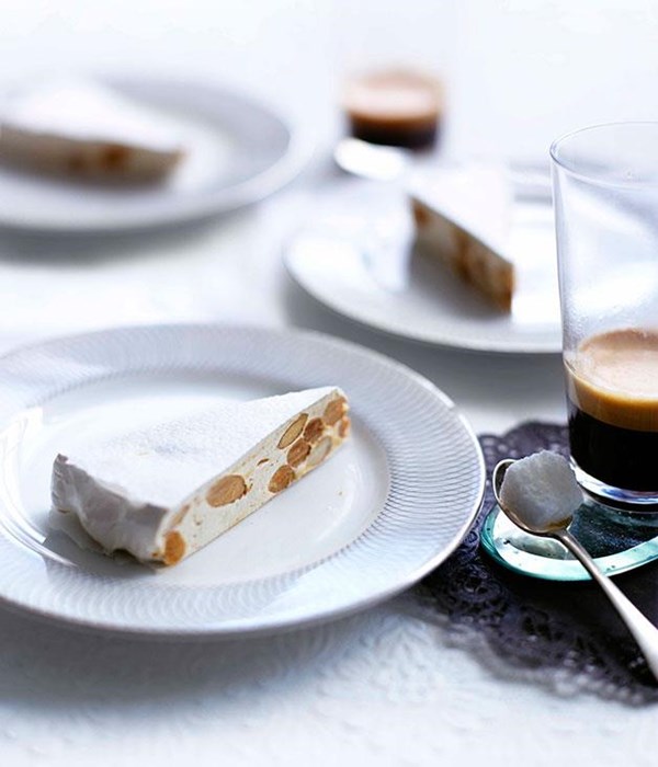 Soft nougat (Turrón blando)