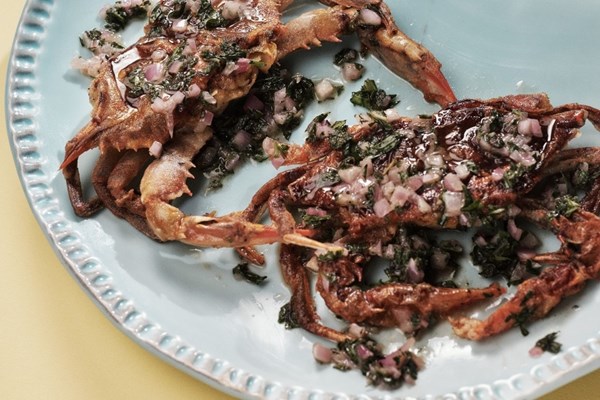 Soft-shell crabs with tarragon sauce