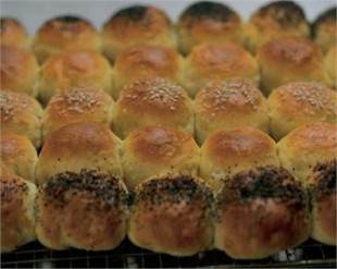 Soft white dinner rolls