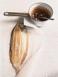 Sole in brown butter sauce (Sole meunière)
