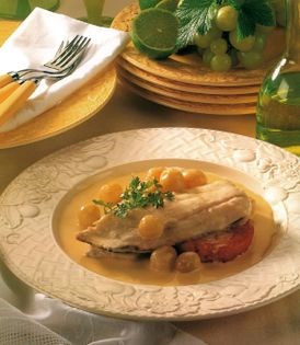 Sole Véronique with potato galettes