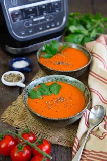 Soup maker tomato and red pepper soup