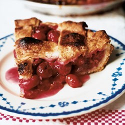 Sour cherry pie