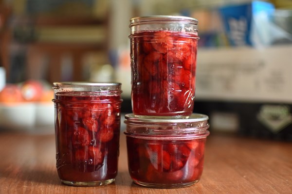 Sour cherry preserves with bourbon