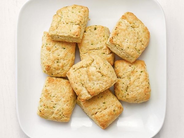 Sour cream and onion biscuits 
