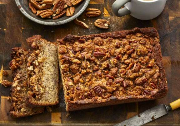 Sour cream banana bread with pecan streusel topping