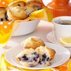 Sour cream blueberry muffins