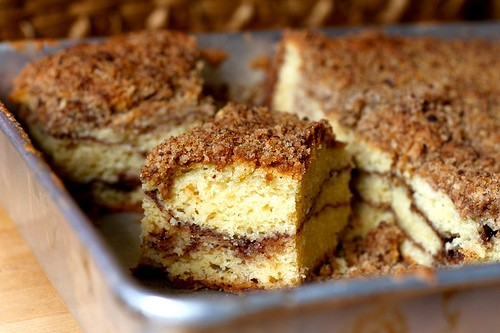 Sour cream coffee cake