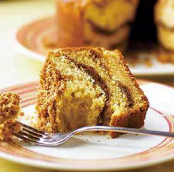 Sour cream coffee cake with brown sugar-pecan streusel