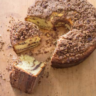 Sour cream coffee cake with brown sugar-pecan streusel