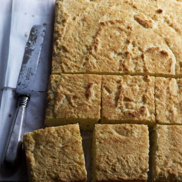 Sour cream corn bread