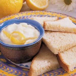 Sour cream lemon bread