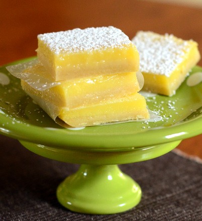 Sour cream lime bars