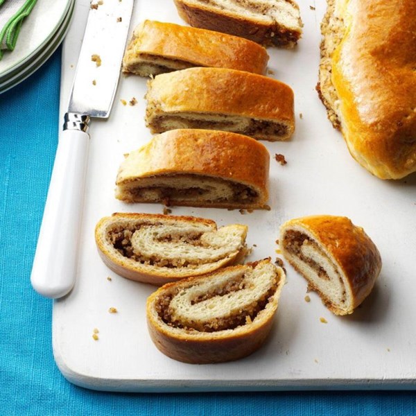 Sour cream rolls with walnut filling