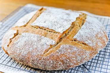 Sourdough bread (Pain au levain)