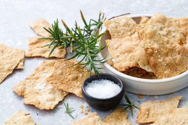 Sourdough crackers with olive oil & herbs