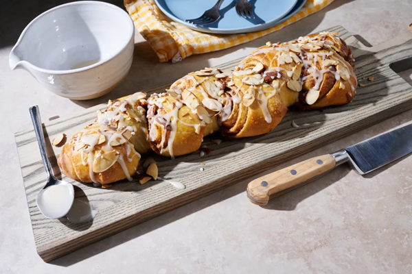 Sourdough kanelstang