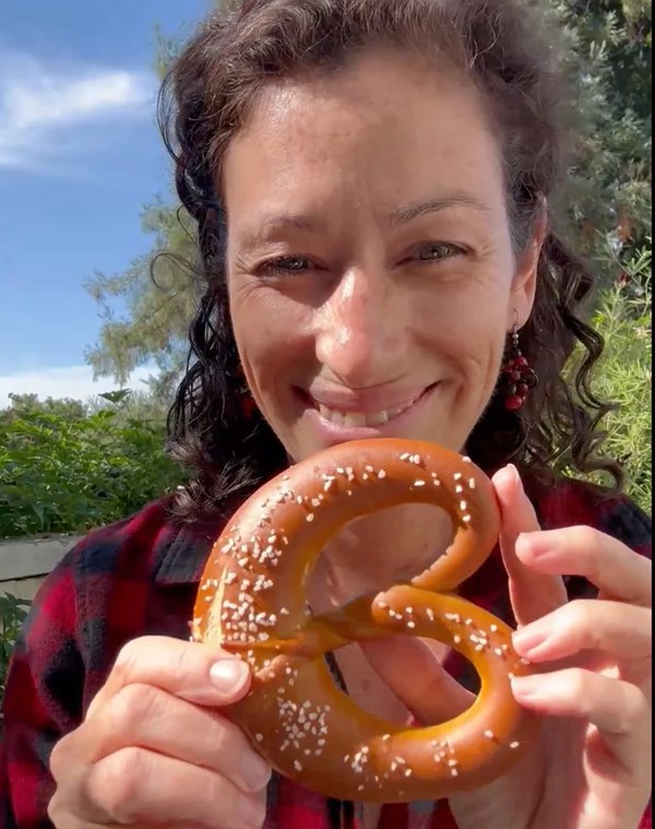 Sourdough pretzels