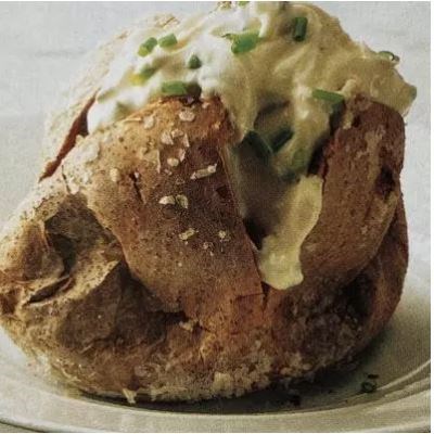 Soured cream and chive topping