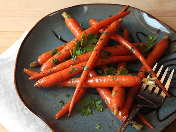Sous-vide glazed carrots
