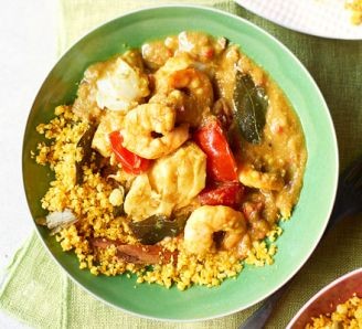 South Indian coconut & prawn curry 