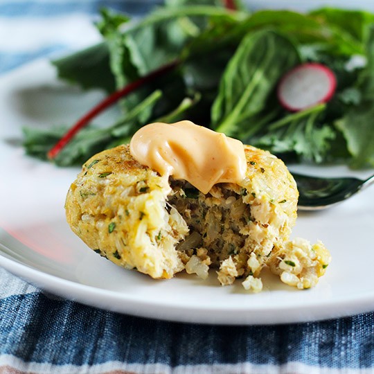 Southeast Asian canned salmon & rice cakes with Sriracha mayo