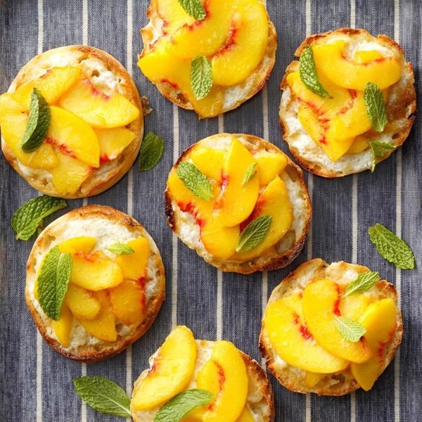 Southern bruleed peach tarts