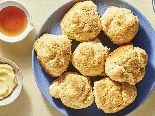 Southern cathead biscuits