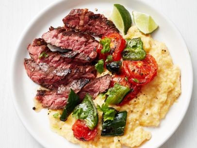 Southwestern skirt steak with cheese grits