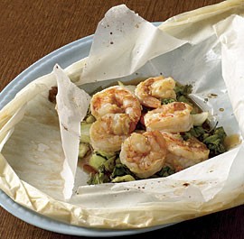 Soy and ginger shrimp en papillotes