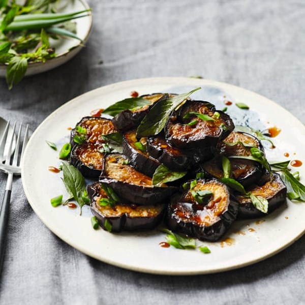Soy aubergines and Thai basil (Ca tim xao nuoc tuong)