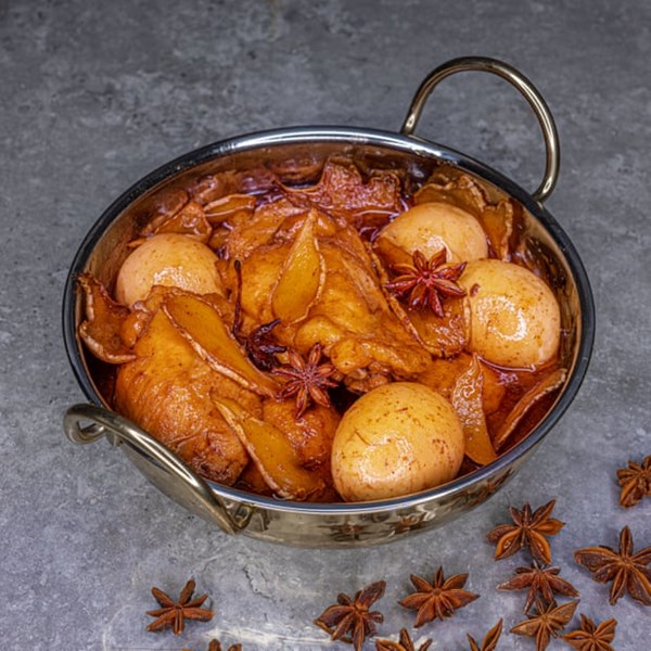 Soy-braised chicken