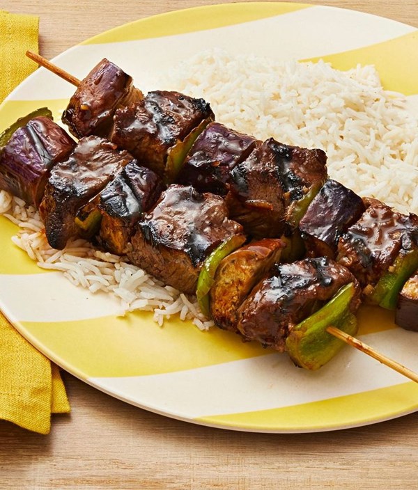 Soy-ginger beef kebabs with rice
