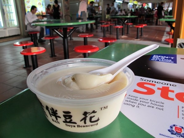 Soy pudding (Soya beancurd)