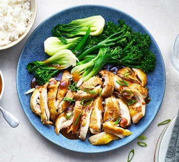 Soy sauce chicken