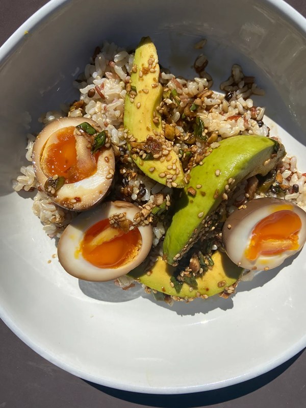 Soy sauce-marinated eggs & avocado