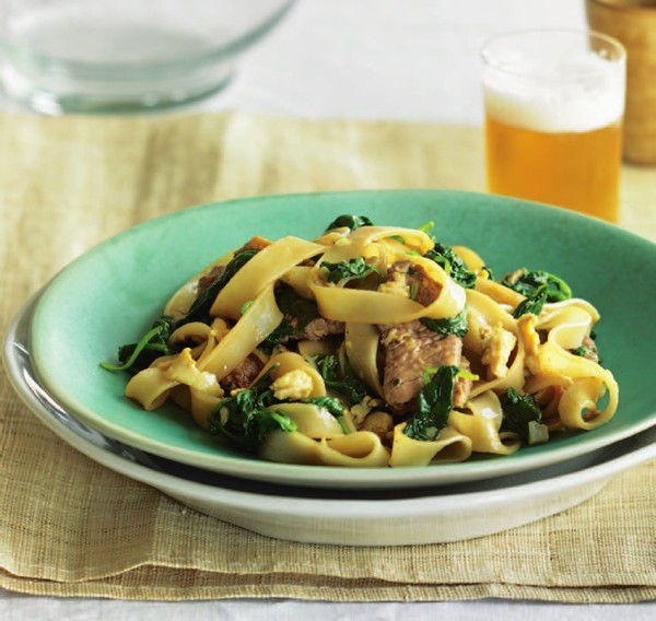 Soy sauce noodles with beef and greens