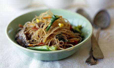 Soya-free and sesame-free japchae stir-fry