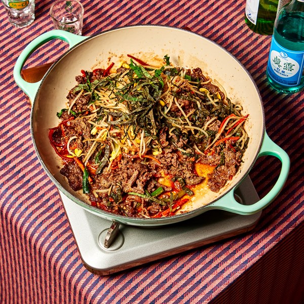 Soybean sprouts and bulgogi (Kong-bul)