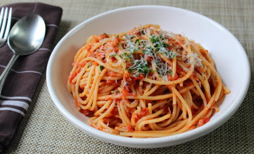 Spaghetti al tonno