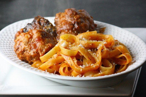 Spaghetti and meatballs