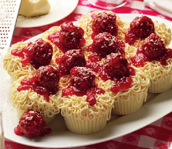 Spaghetti and meatballs