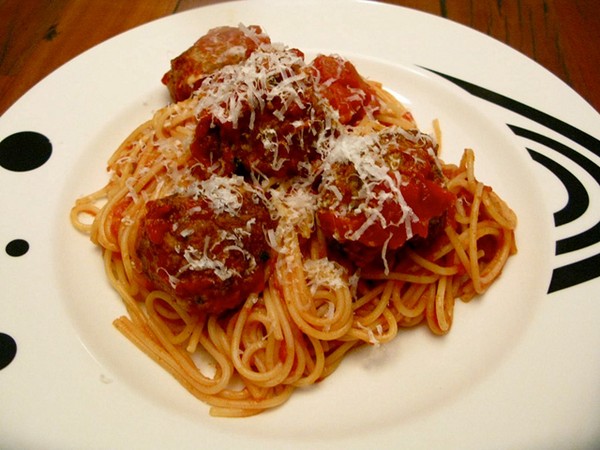 Spaghetti and meatballs