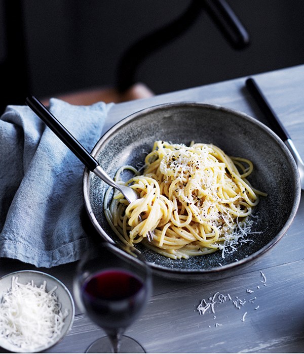 Spaghetti cacio e pepe