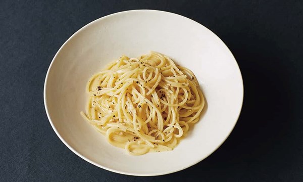 Spaghetti cacio e pepe