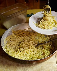 Spaghetti cacio e pepe